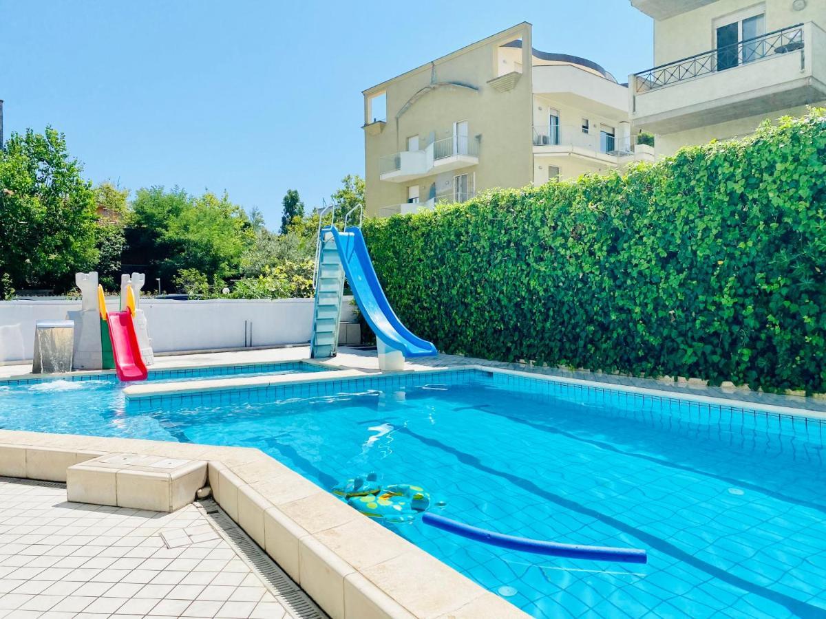 Noha Suite Hotel Riccione Zewnętrze zdjęcie