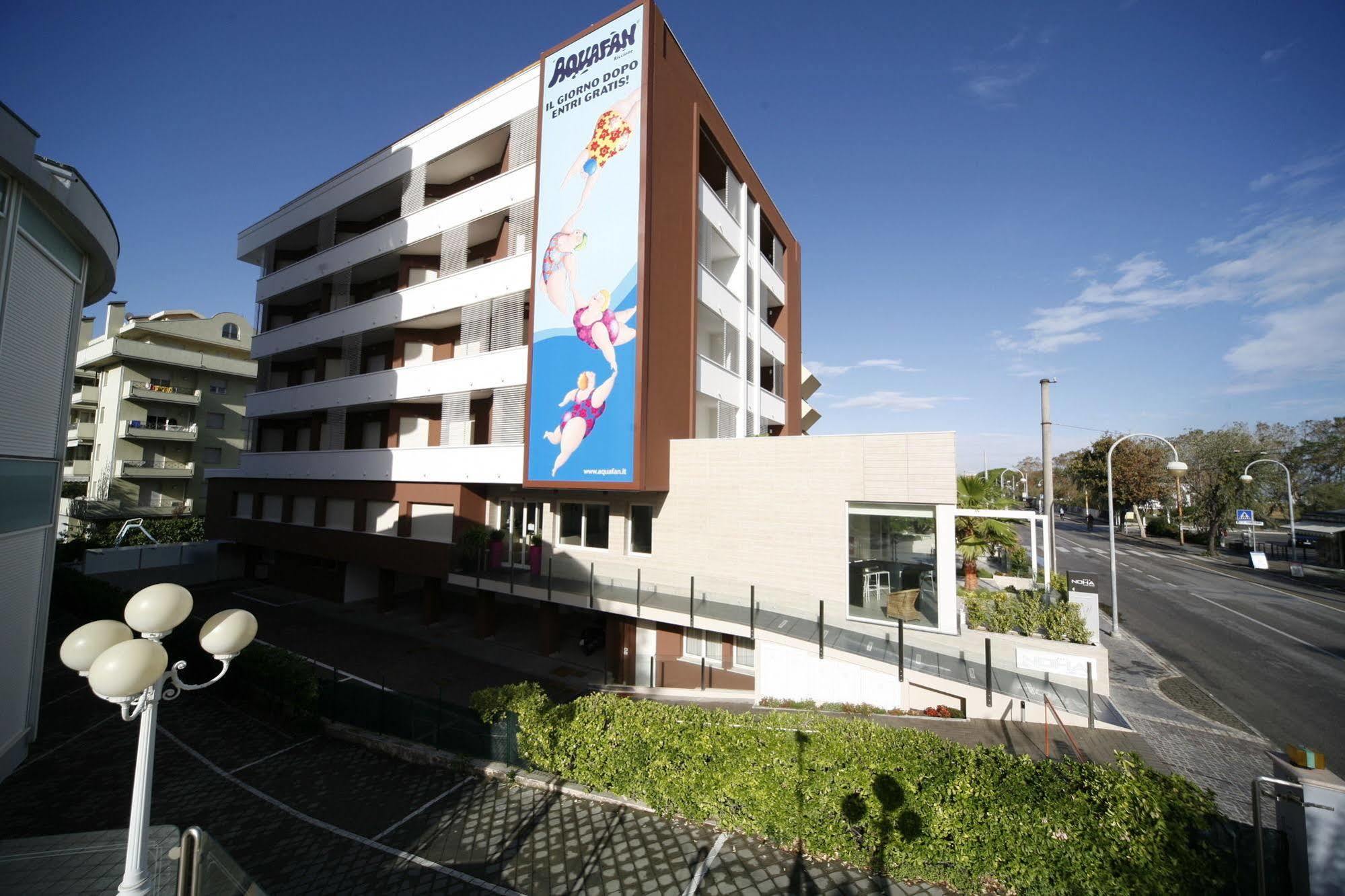 Noha Suite Hotel Riccione Zewnętrze zdjęcie
